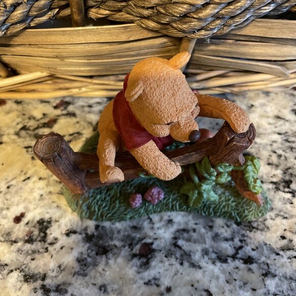 Disney Simply Pooh RETIRED “Small Steps Make Grand Adventures” Figurine - Picture 5 of 8